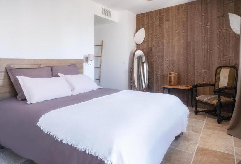 חדר משפתחתי סופריור, L Ostal   Bed & Breakfast   Chambres Et Suites De 25 à 40m2   Spa