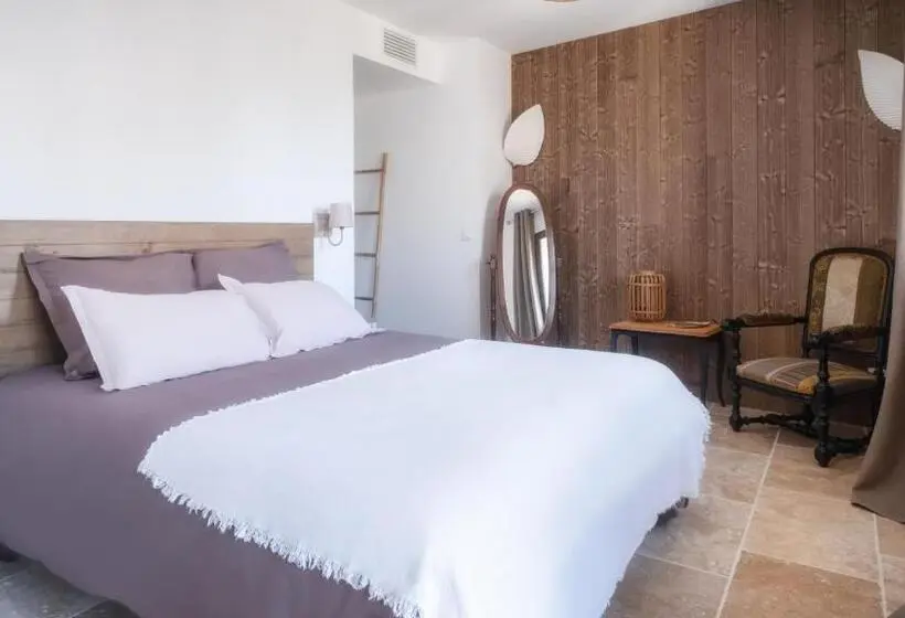 スーペリアファミリールーム, L Ostal   Bed & Breakfast   Chambres Et Suites De 25 à 40m2   Spa