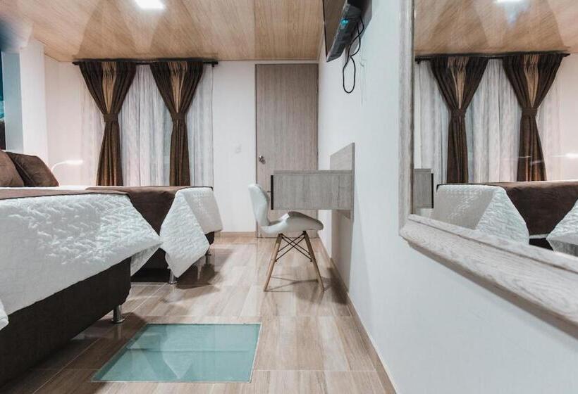 带2个双人床的标准工作室, Pachamama Spa