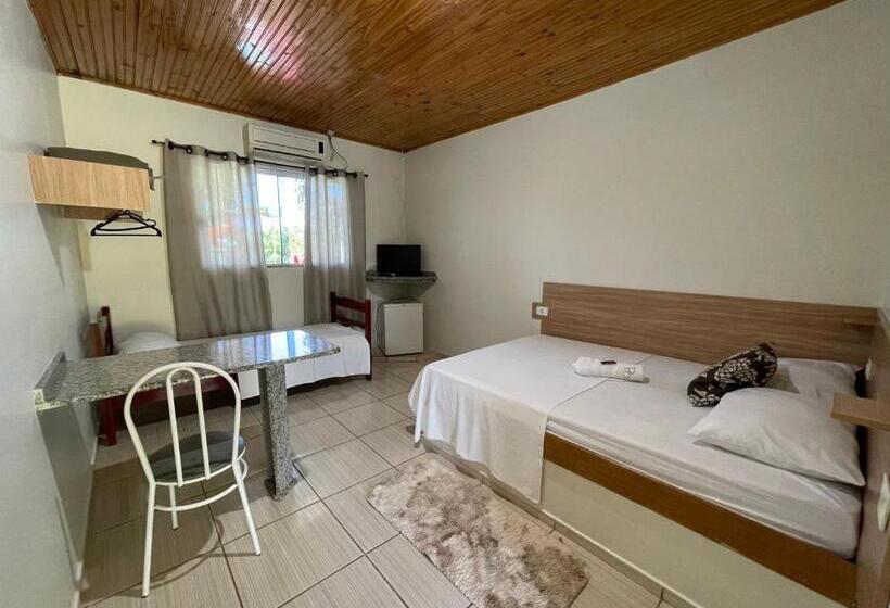 Standaard Driepersoonskamer, Pouso Da Garça Pousada Resort