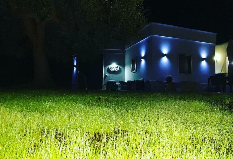 자쿠지 스위트, Pandora Luxury Suite