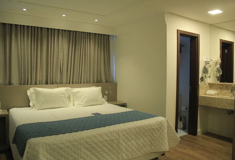 חדר סופריור, Blue Open