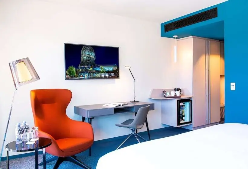 スタンダードルーム, Radisson Blu Hotel Bordeaux