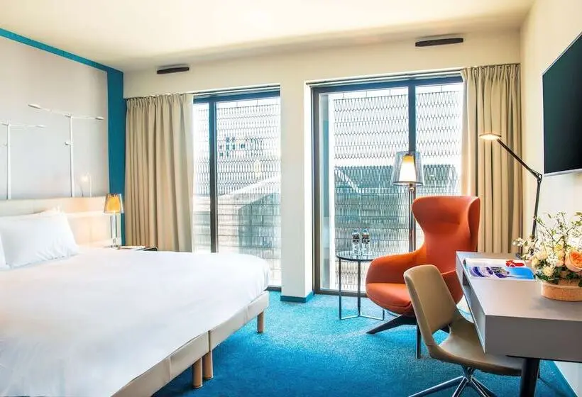 スタンダードルーム, Radisson Blu Hotel Bordeaux