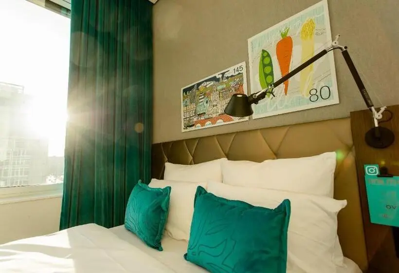 キングサイズベッドのスタンダードルーム, Motel One Leipzig Post