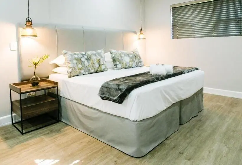 ファミリールーム, 30 On Whites Guesthouse