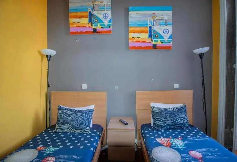 اتاق اکونومی, Ndussole Guest House