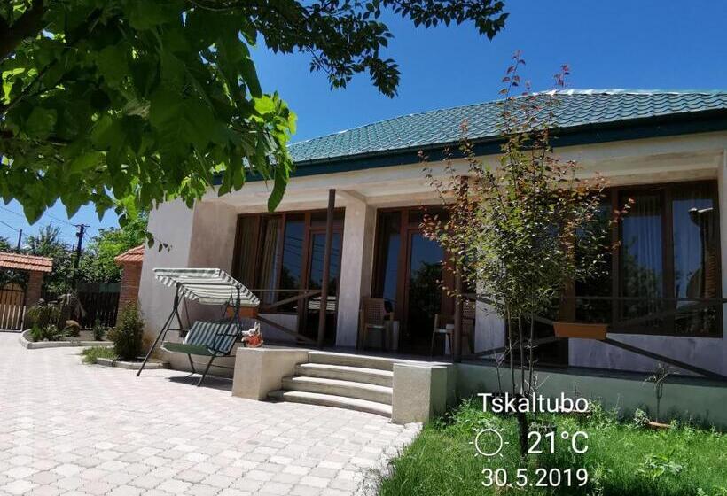 اتاق استاندارد سه نفره, Villa Platinum