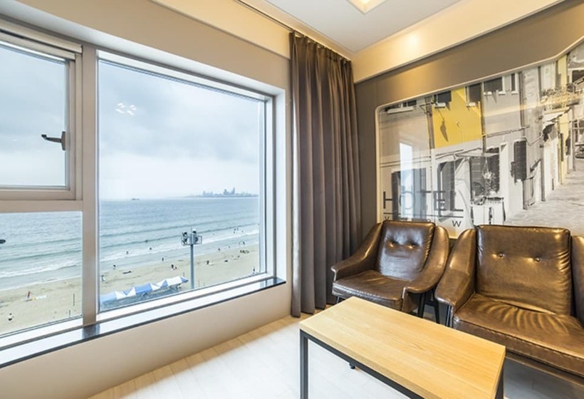 اتاق لوکس با چشم‌انداز دریا, Pohang Hotel View