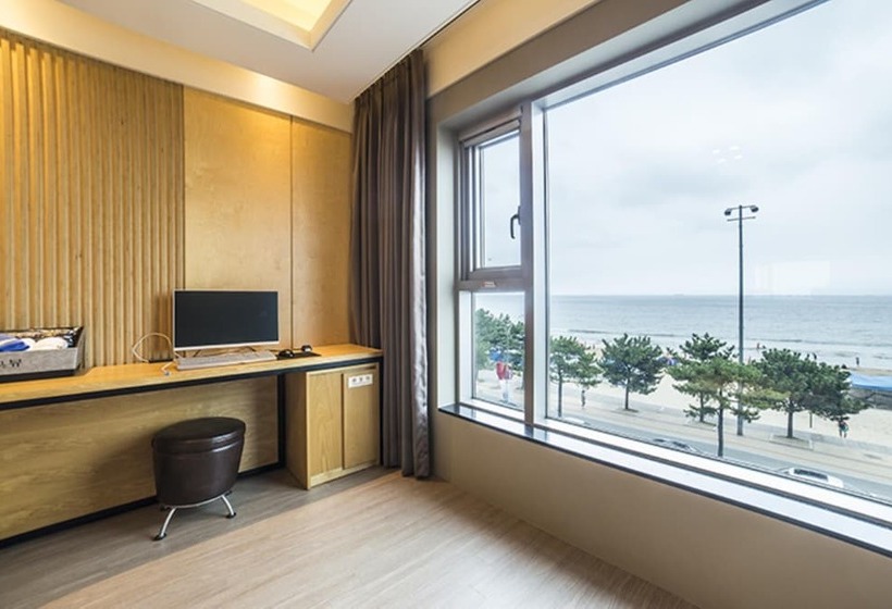 اتاق پرمیوم با چشم‌انداز دریا, Pohang Hotel View