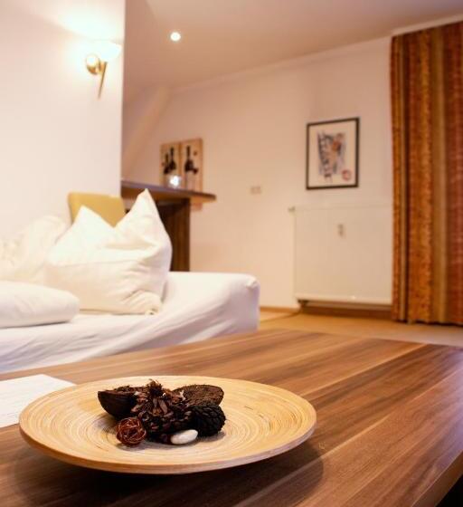 Apartamento 1 Dormitório, Am Bahnhof
