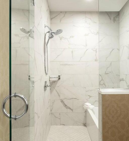 스위트 킹사이즈 침대, Saint Louis, Autograph Collection