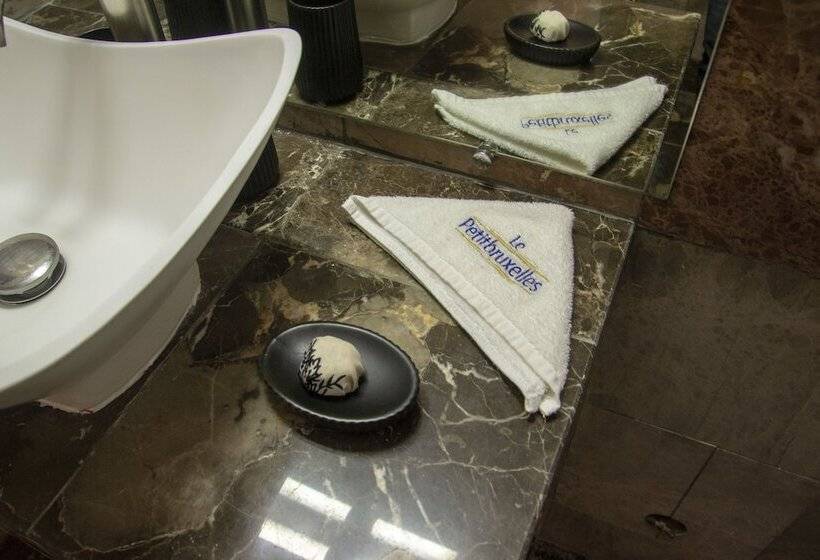 اتاق استاندارد, Petit Brussel