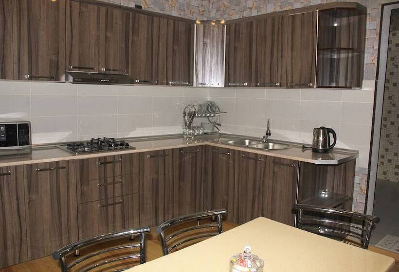 اتاق راحتی سه تخته, Vm Hostel