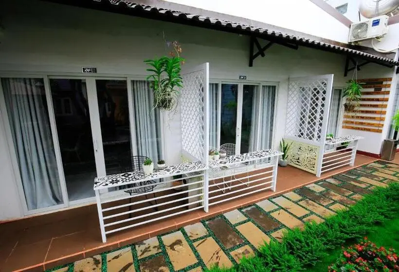 اتاق استاندارد, Zan Homestay