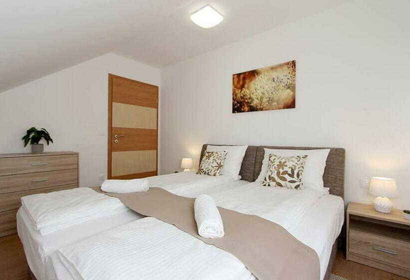 家庭间, Boutique Apartments