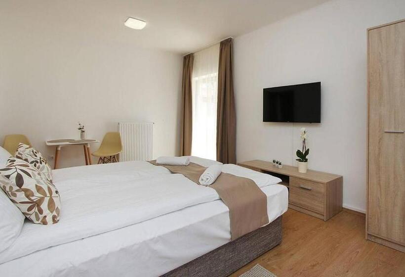 Семейный Номер, Boutique Apartments