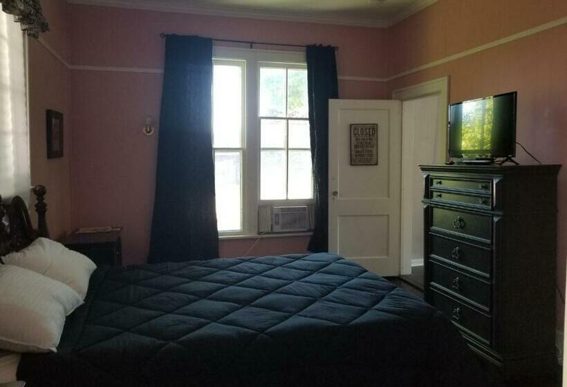 Номер Deluxe, Charlevoix House