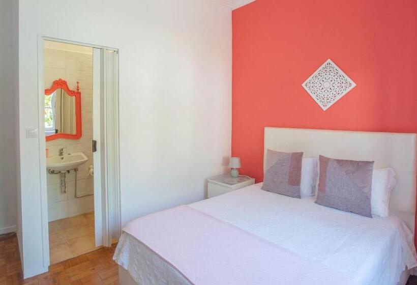 سوییت, Hostel Das Flores