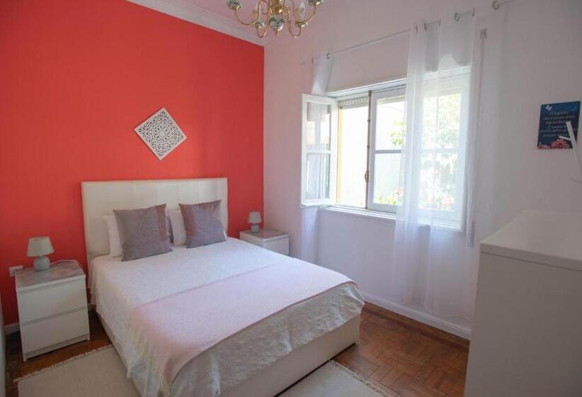 Люкс, Hostel Das Flores