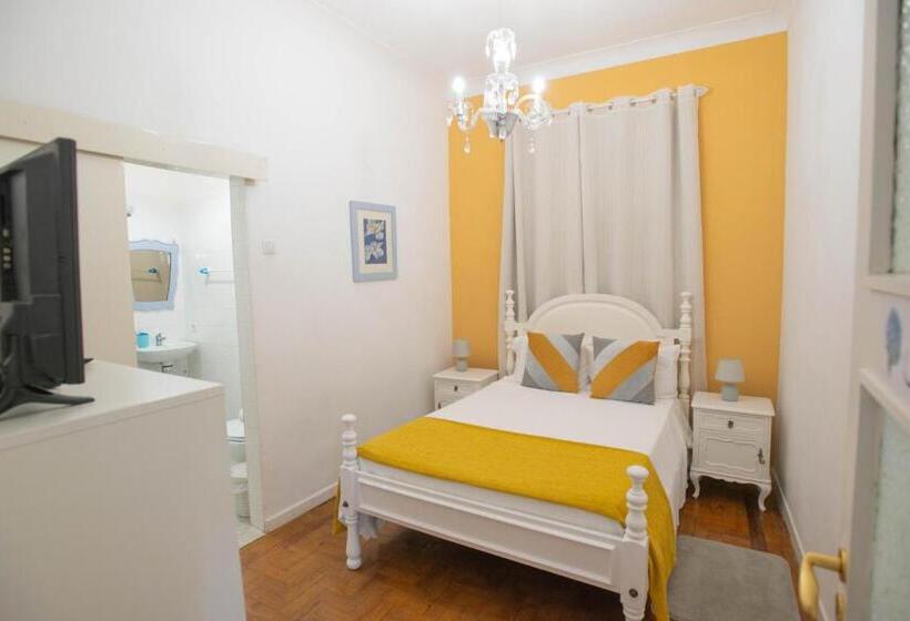 سوییت, Hostel Das Flores