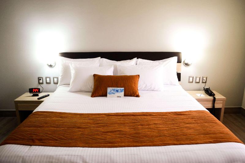 Стандартный Номер Кровать Кинг, Comfort Inn Irapuato