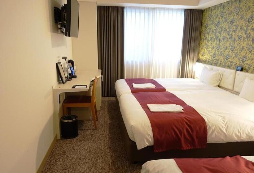 이코노미 룸, Rosso Karuizawa