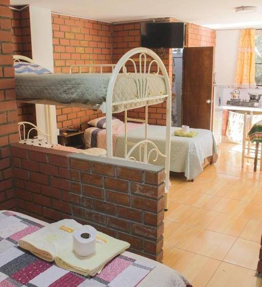 آپارتمان 1 خوابه با تراس, Casa Hospedajelos Capulies