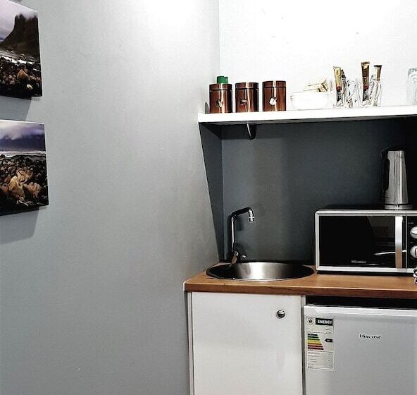 スタンダードトリプルルーム, Graceland Guesthouse