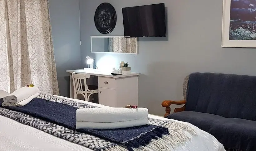 ファミリールーム, Graceland Guesthouse