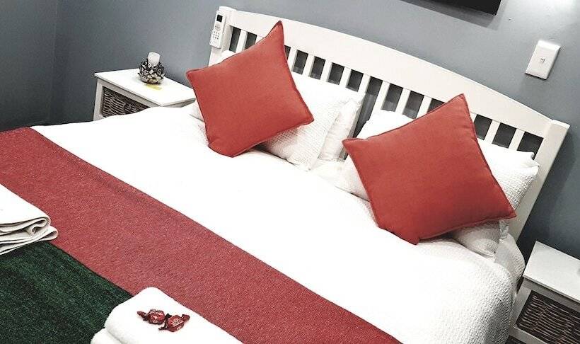 ファミリールーム, Graceland Guesthouse