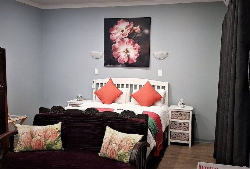 ファミリールーム, Graceland Guesthouse