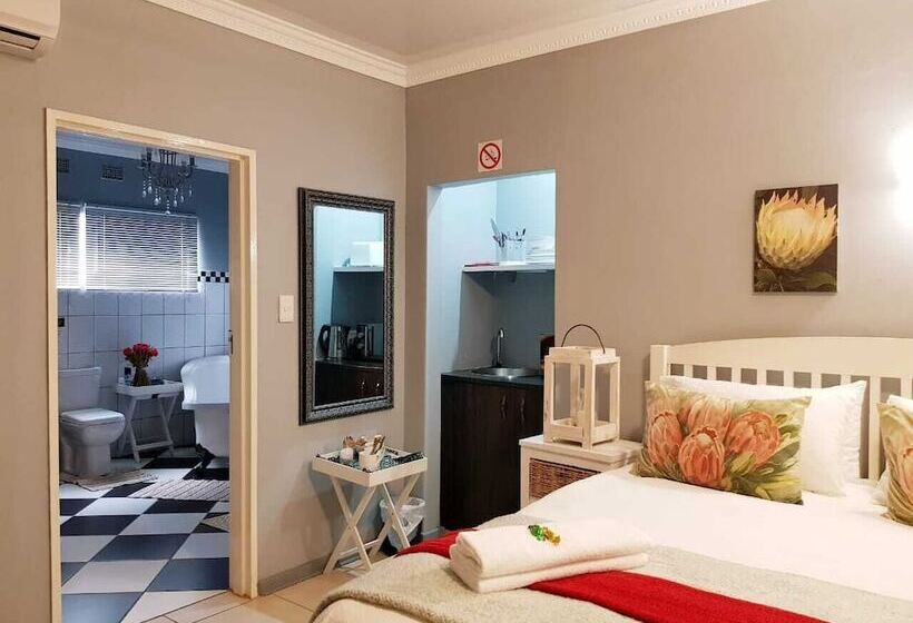 スタンダードトリプルルーム, Graceland Guesthouse