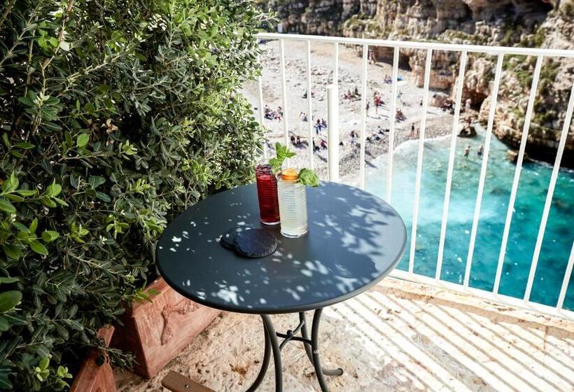 اتاق لوکس با بالکن, Aquamarea