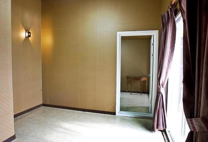 جناح, Hyundai Soo Resort Hoengseong