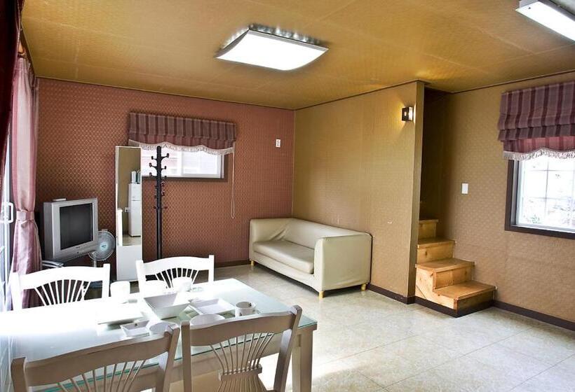 جناح, Hyundai Soo Resort Hoengseong