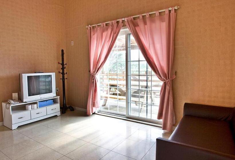 جناح, Hyundai Soo Resort Hoengseong