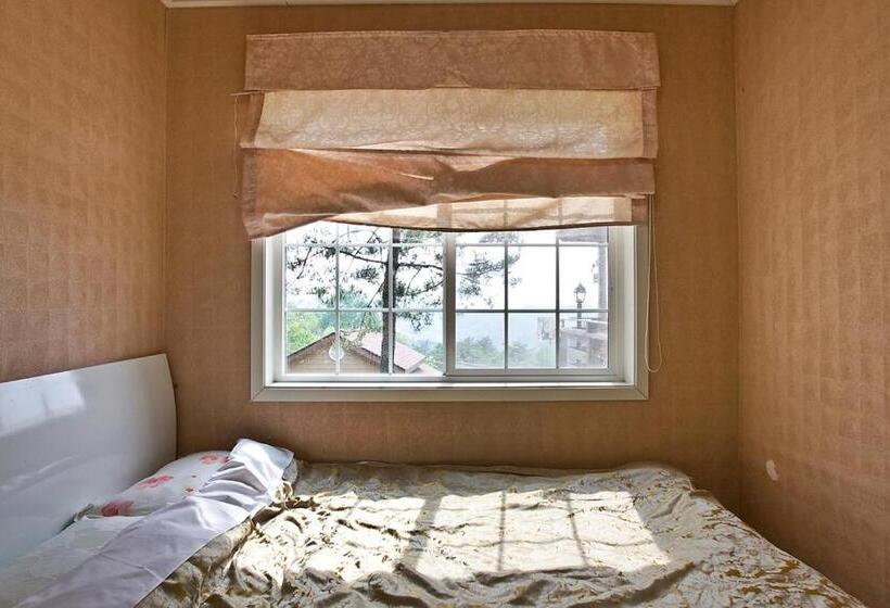 جناح, Hyundai Soo Resort Hoengseong