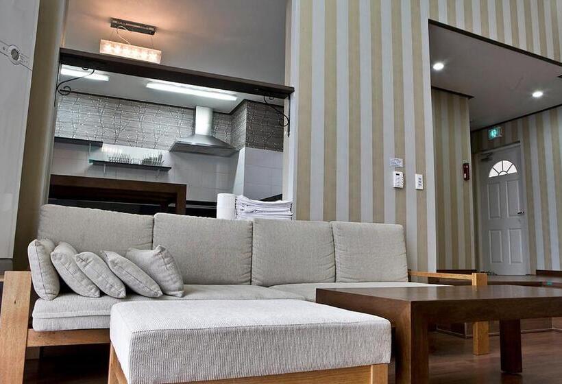 جناح ملكى, Hyundai Soo Resort Hoengseong