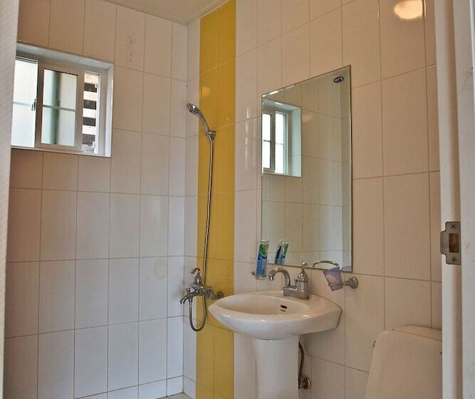 جناح, Hyundai Soo Resort Hoengseong