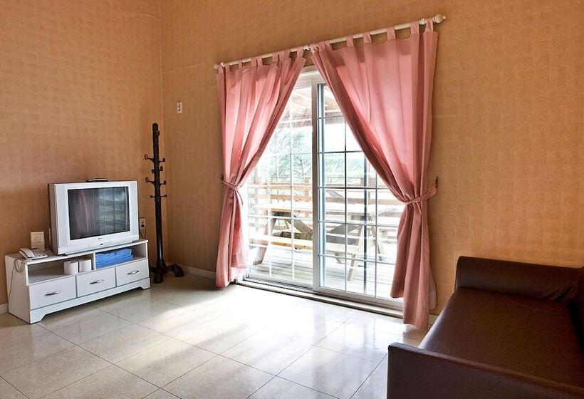 جناح, Hyundai Soo Resort Hoengseong