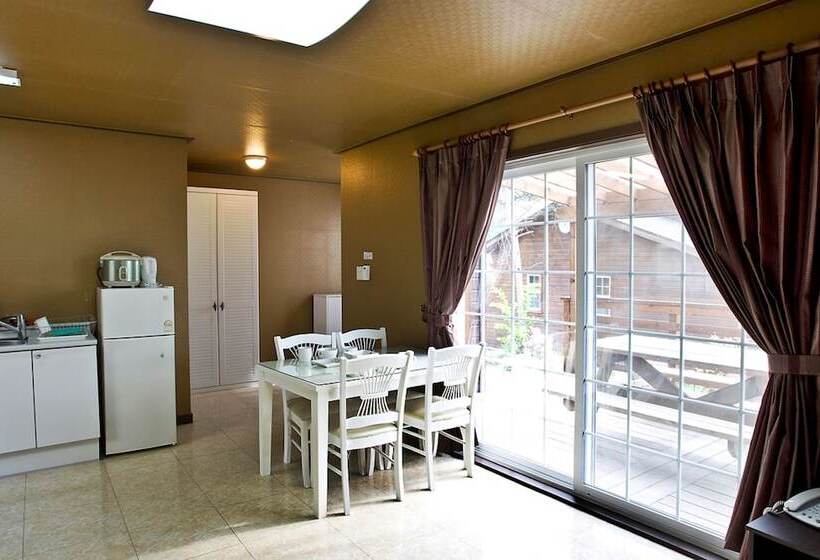 جناح, Hyundai Soo Resort Hoengseong