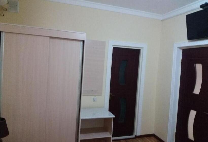 חדר אקונומי, Abu Shakheen