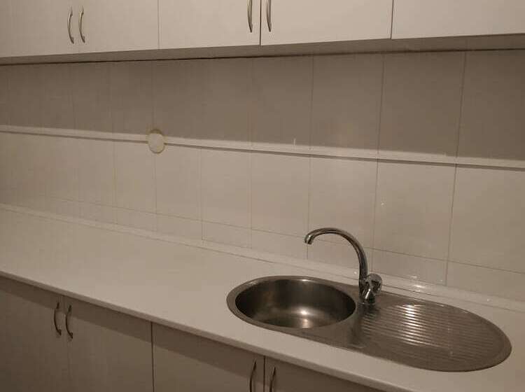 اتاق استاندارد با سرویس بهداشتی مشترک, Gabriel Guesthouse