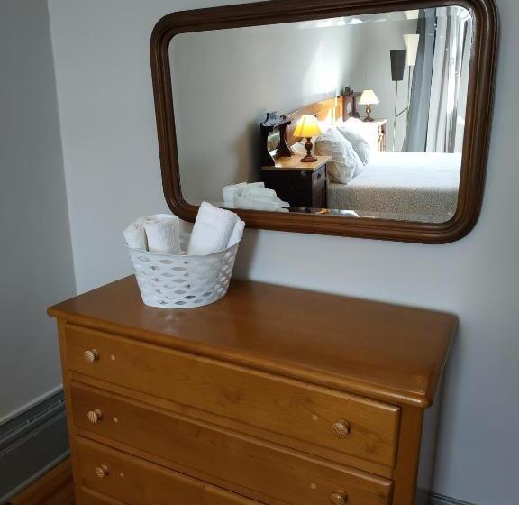 اتاق استاندارد با سرویس بهداشتی مشترک, Gabriel Guesthouse