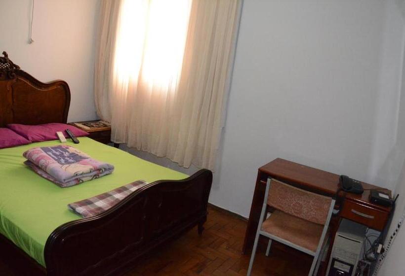 اتاق لوکس, Albergue Econômico