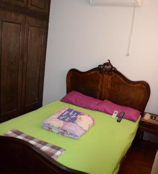 デラックスルーム, Albergue Econômico