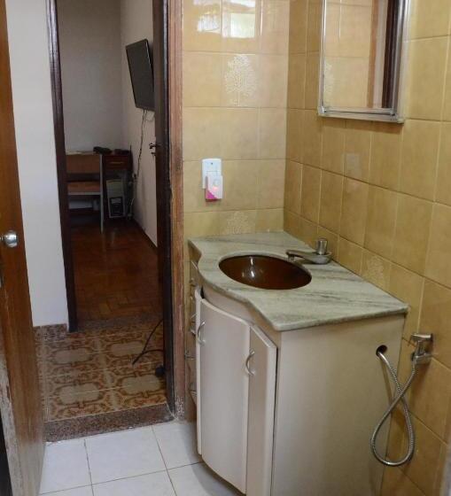 デラックスルーム, Albergue Econômico