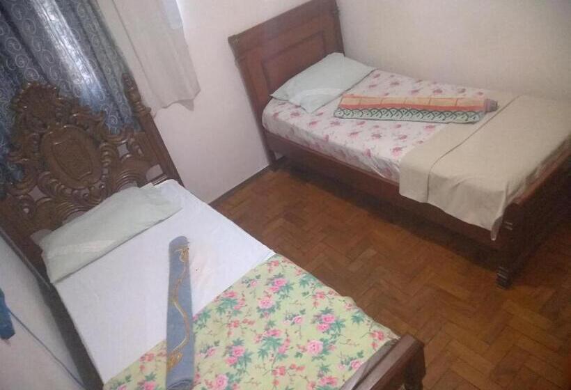 エコノミールーム, Albergue Econômico