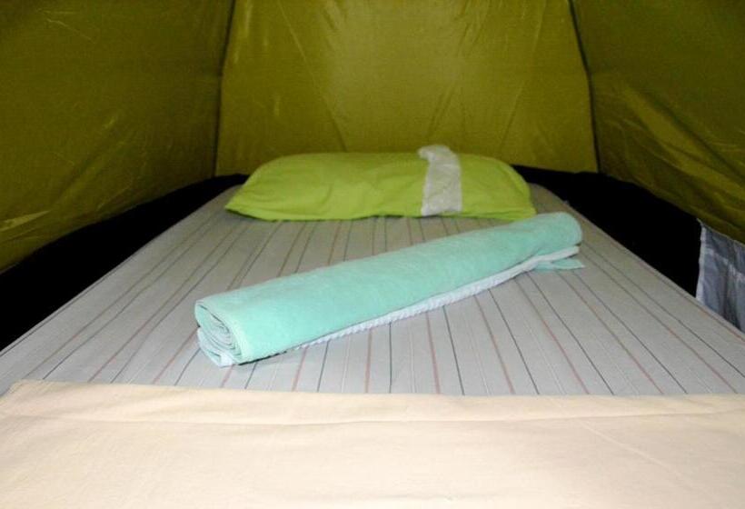 Standard Tent, Albergue Econômico